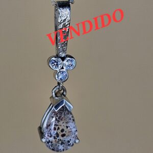 colgante cuarzo de Sangre